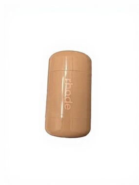 Rhode Blush shade Freckle